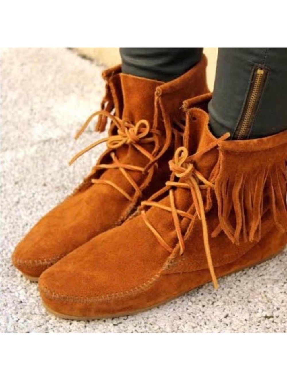 Minnetonka Suede Leather Fringe Ankle boots/Booties Sz 6 Chestnut Brown Lace up